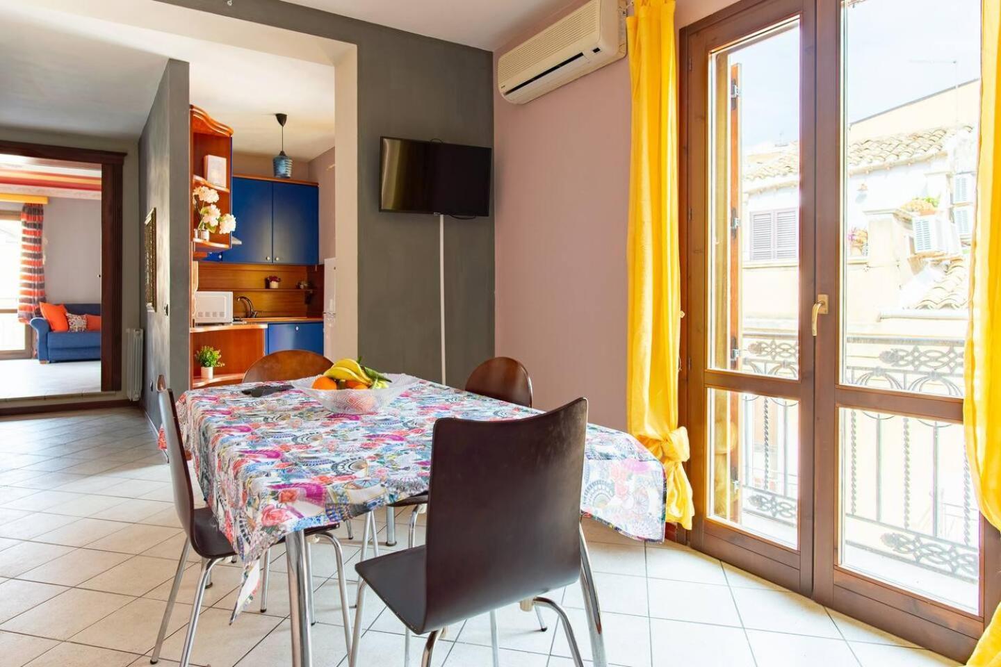 2 Apartments - Akragas Home 1 & 2 On Via Atenea City Center With View Agrigent Exterior foto